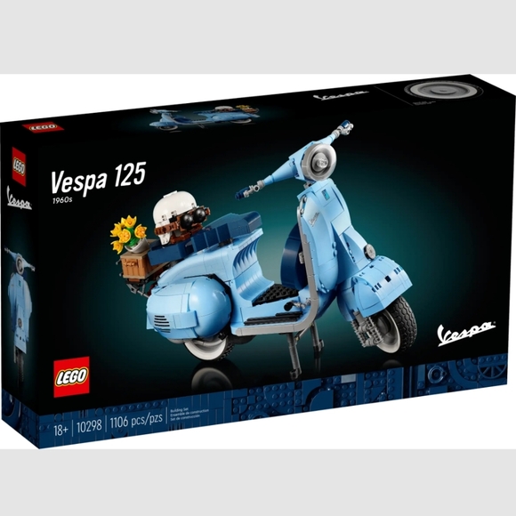 LEGO • Vespa 125 • 1107 Pieces • Item # 10298 - Picture 1 of 10